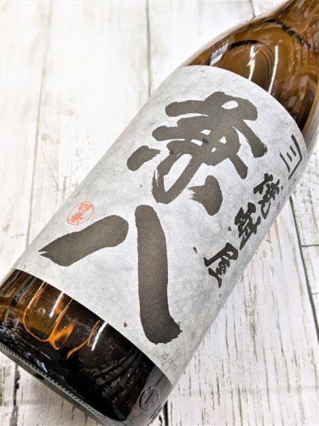画像1: 麦焼酎　兼八　1800ml　兼八1.8L 1本につき兼八とトヨノホシ兼八以外の1.8Lの商品をお選びくださいませ （当店ホームページ内の、焼酎・日本酒・和リキュールのいずれよりお選びくださいませ！）【5月上旬入荷予定です】 (1)